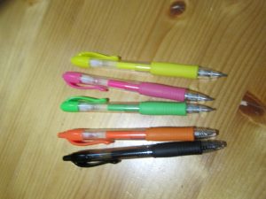 Pilot G2 Neon Set out of package